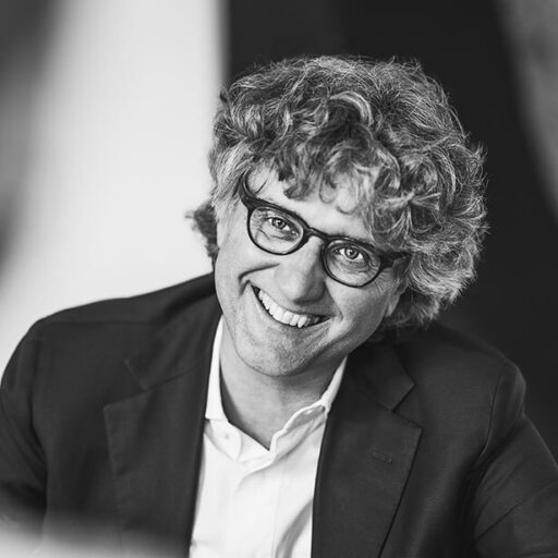 Dr. Mauro Minelli